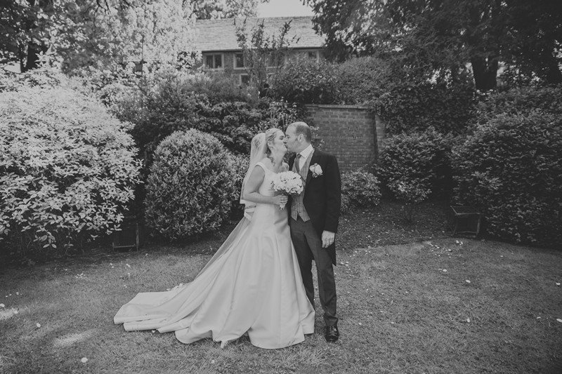 vale_royal_abbey_whitegate_wedding_May311