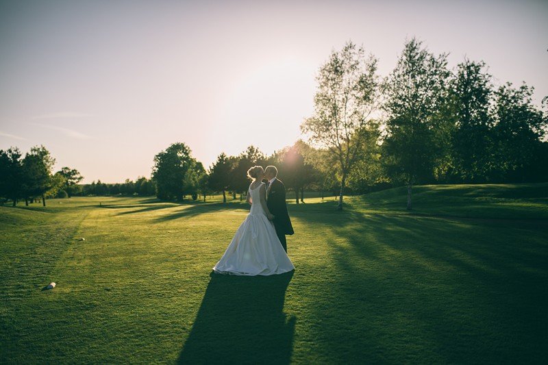 vale royal abbey wedding photographer in cheshire