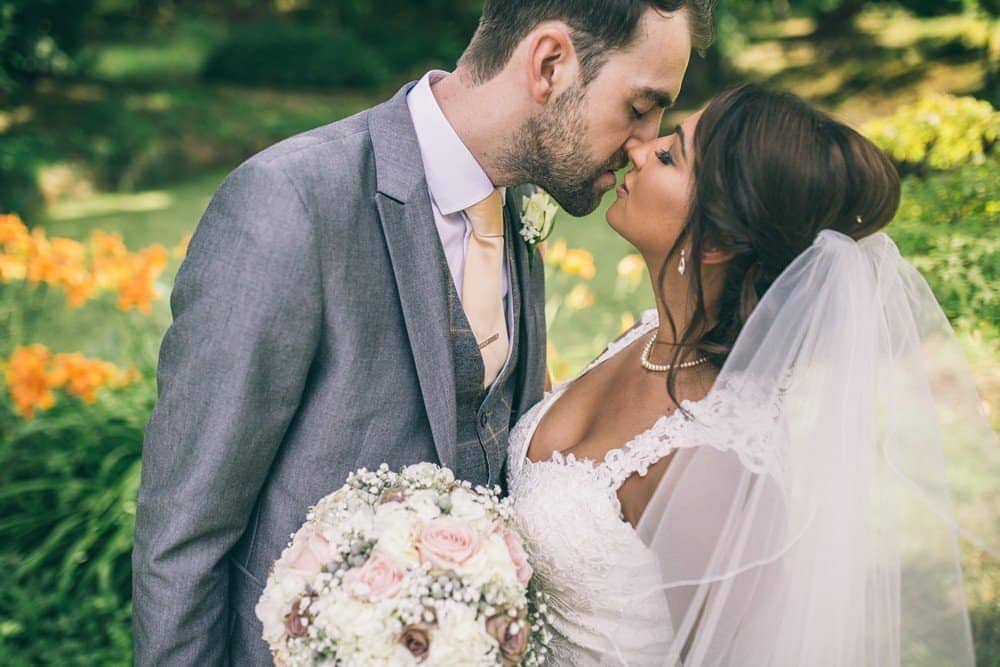 knutsford wedding at colshaw hall