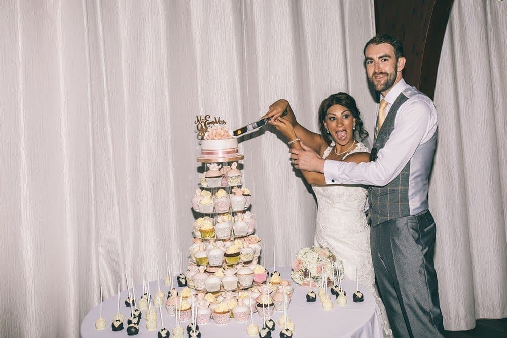 knutsford wedding at colshaw hall