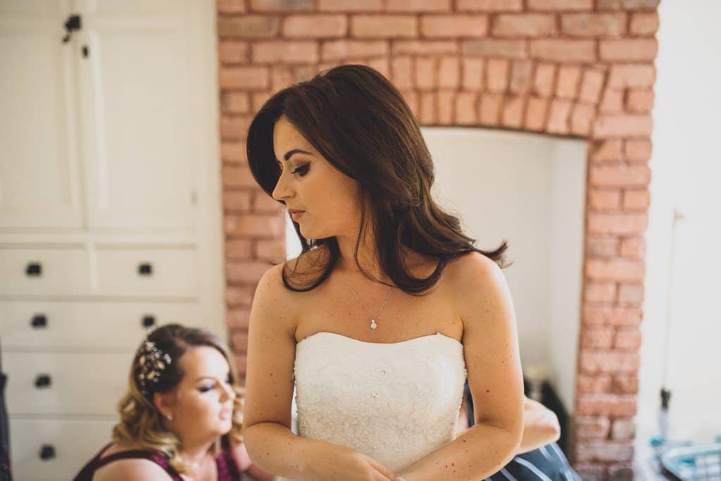 cheshire wedding photographer in frodsham