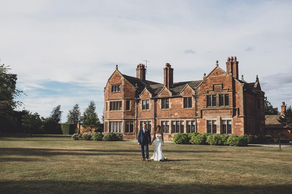 cheshire wedding photographer in knutsford and the northwest