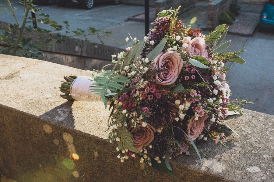 documentary wedding photographydocumentary wedding photographyalternative bride in derbeyshire