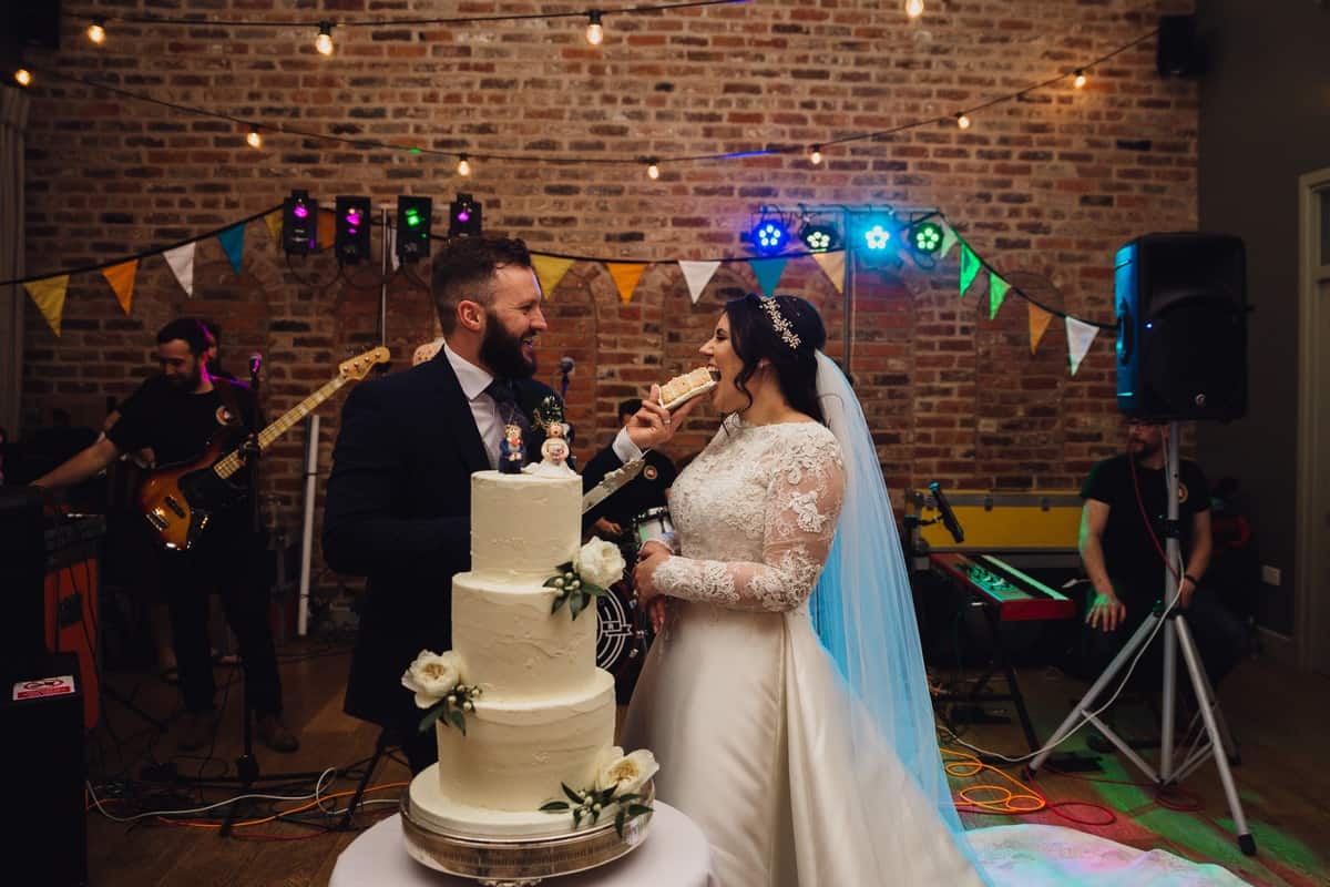 cheshire wedding photographer at arley hall in the northwest