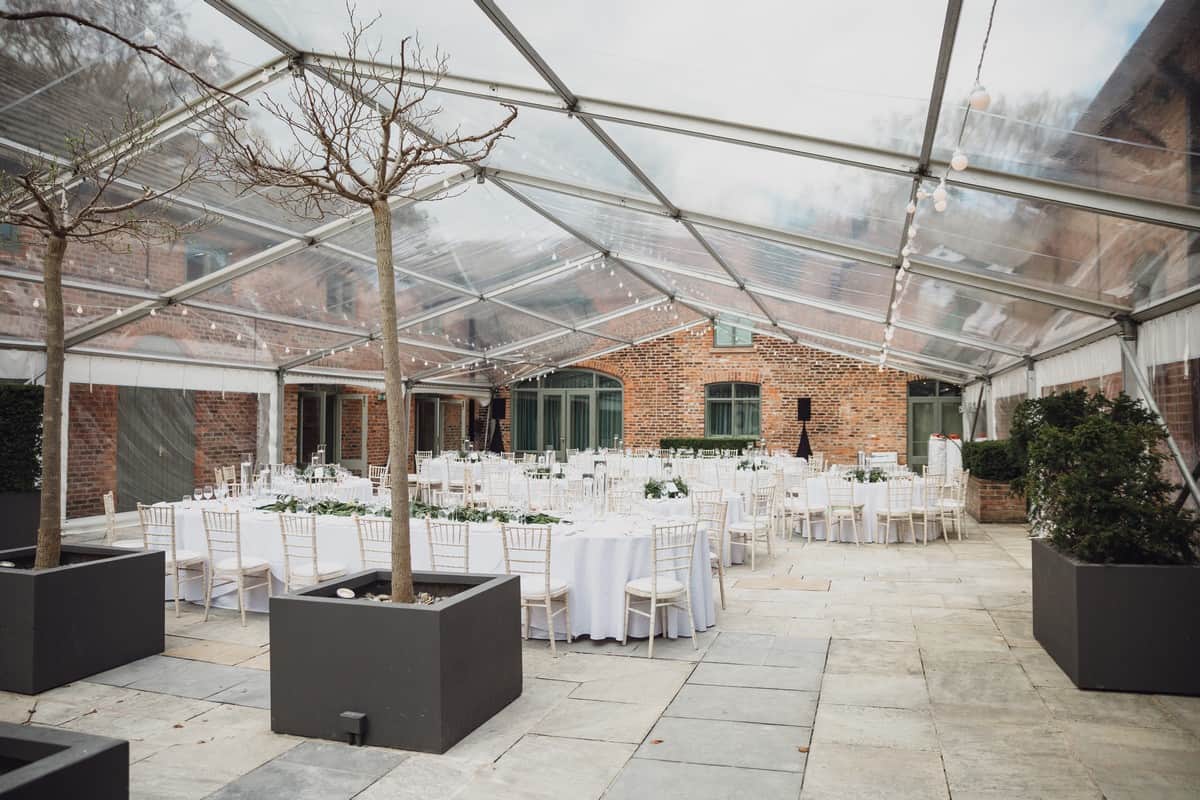 cheshire wedding photographer at arley hall in the northwest