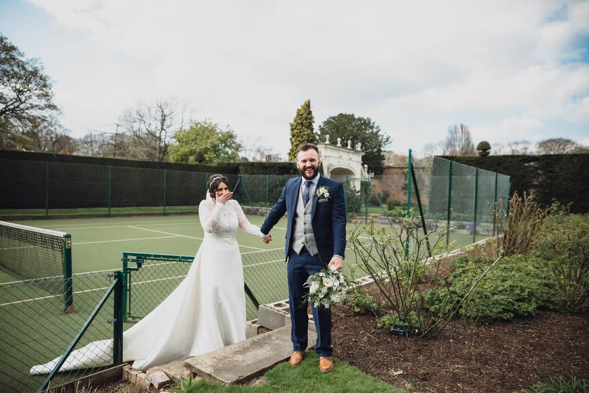 cheshire wedding photographer at arley hall in the northwest
