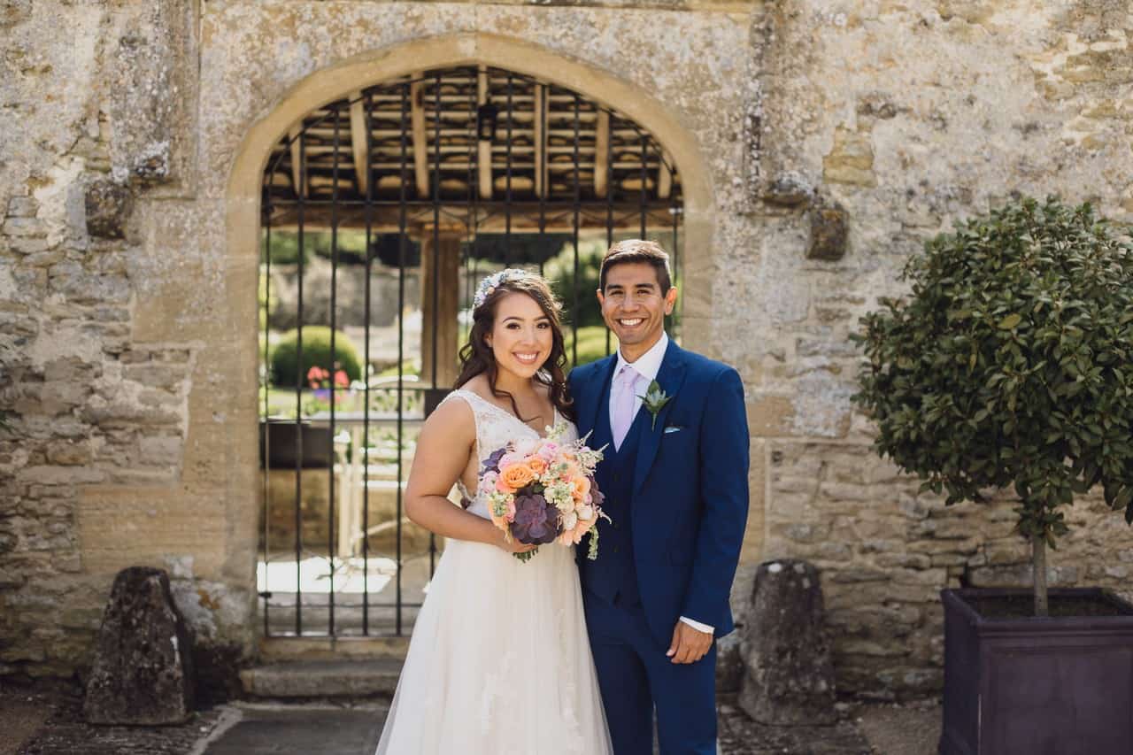 oxfordshire wedding venue relaxed and boho