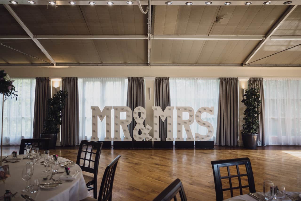 Cheshire Photographer // Charlotte & Anthony