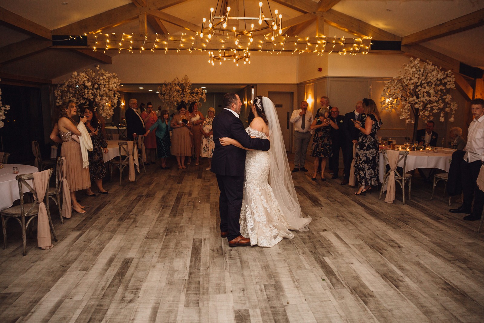 Room One Hartford Golf Club // Heath & Dani