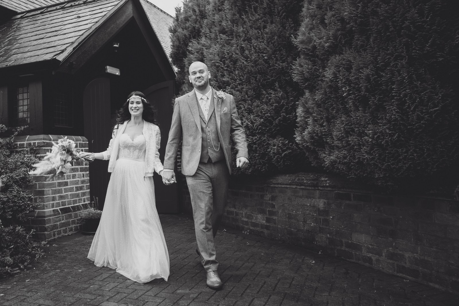 cheshire wedding photographers