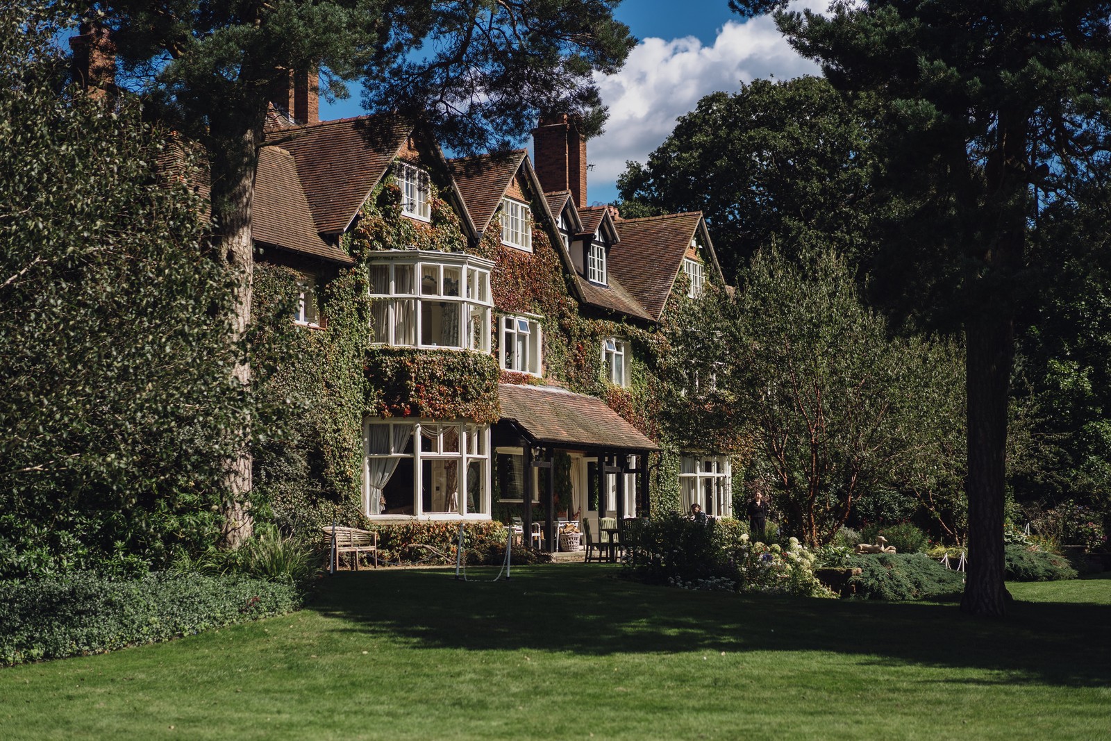 Cheshire photographer Best & Creative Northwest wedding photographer