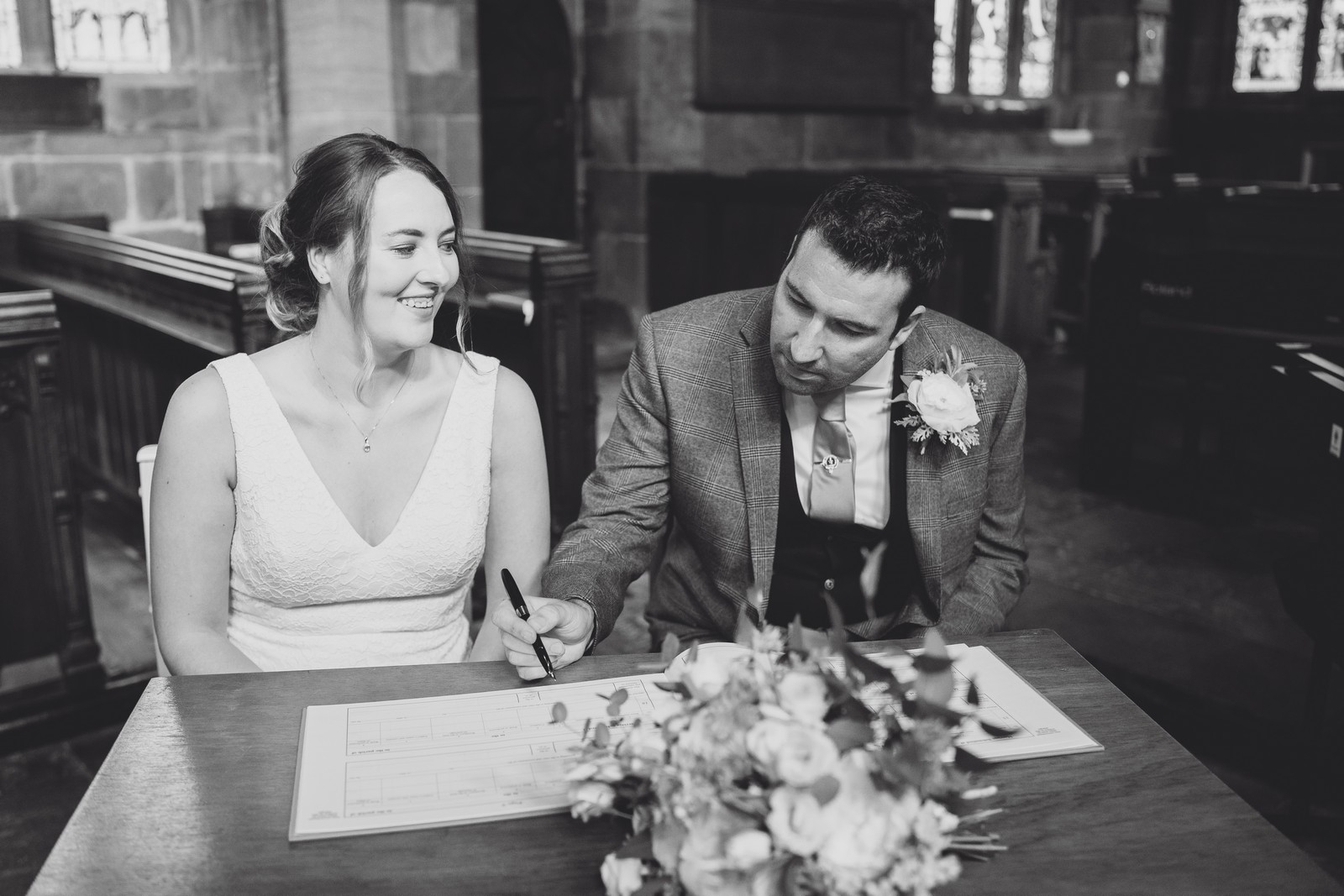 the old doghouse barn in knutsford wedding venue with cheshire wedding photographer