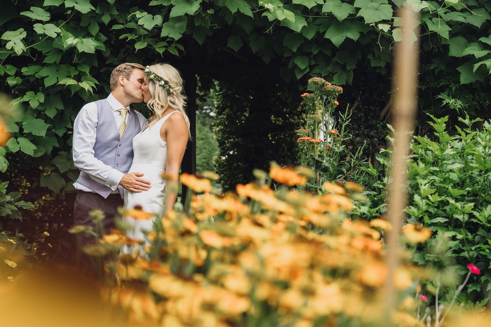 cheshire wedding photographer