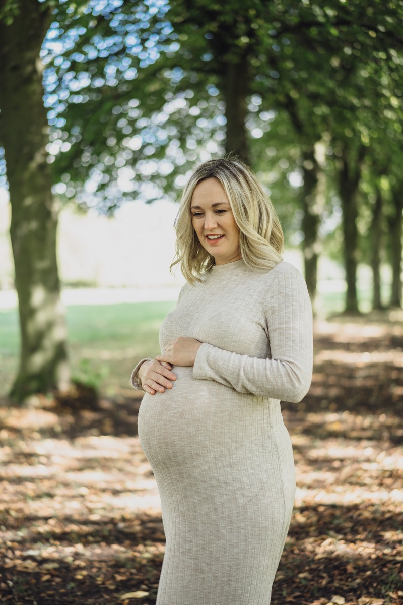 maternity shoot in cheshire
