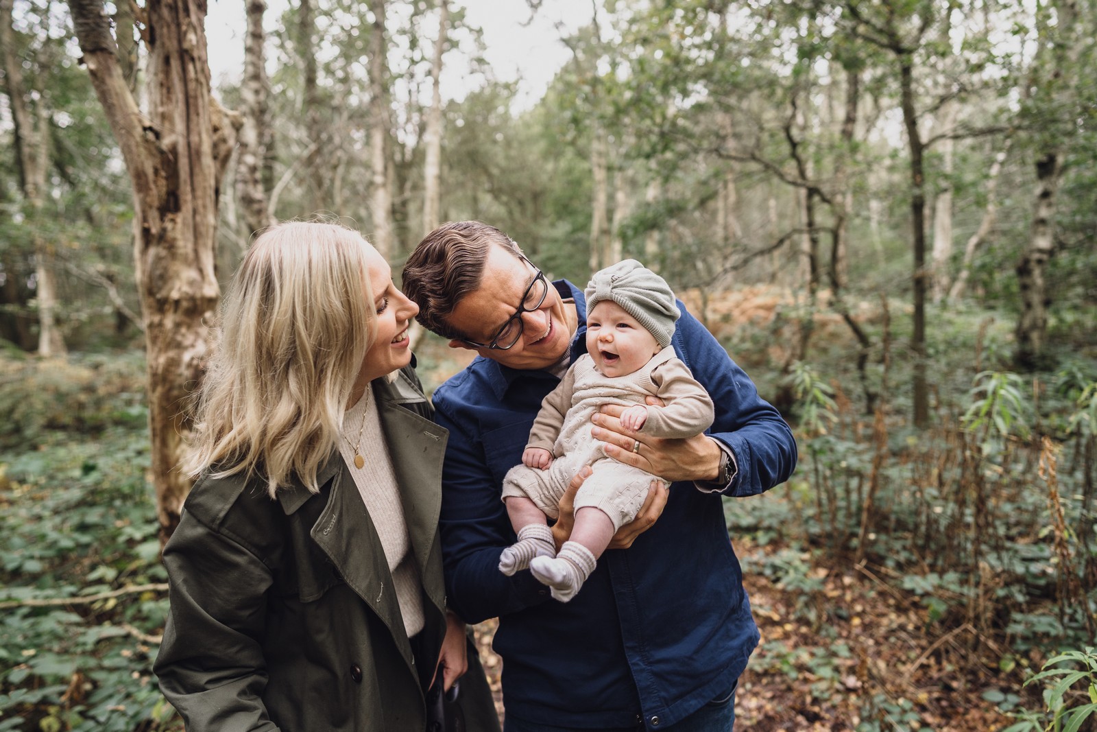 Outdoor photoshoot in the woods // Margo