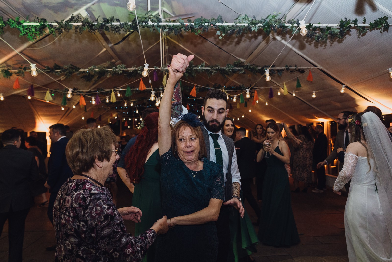 abbeywood estate cheshire wedding photographer