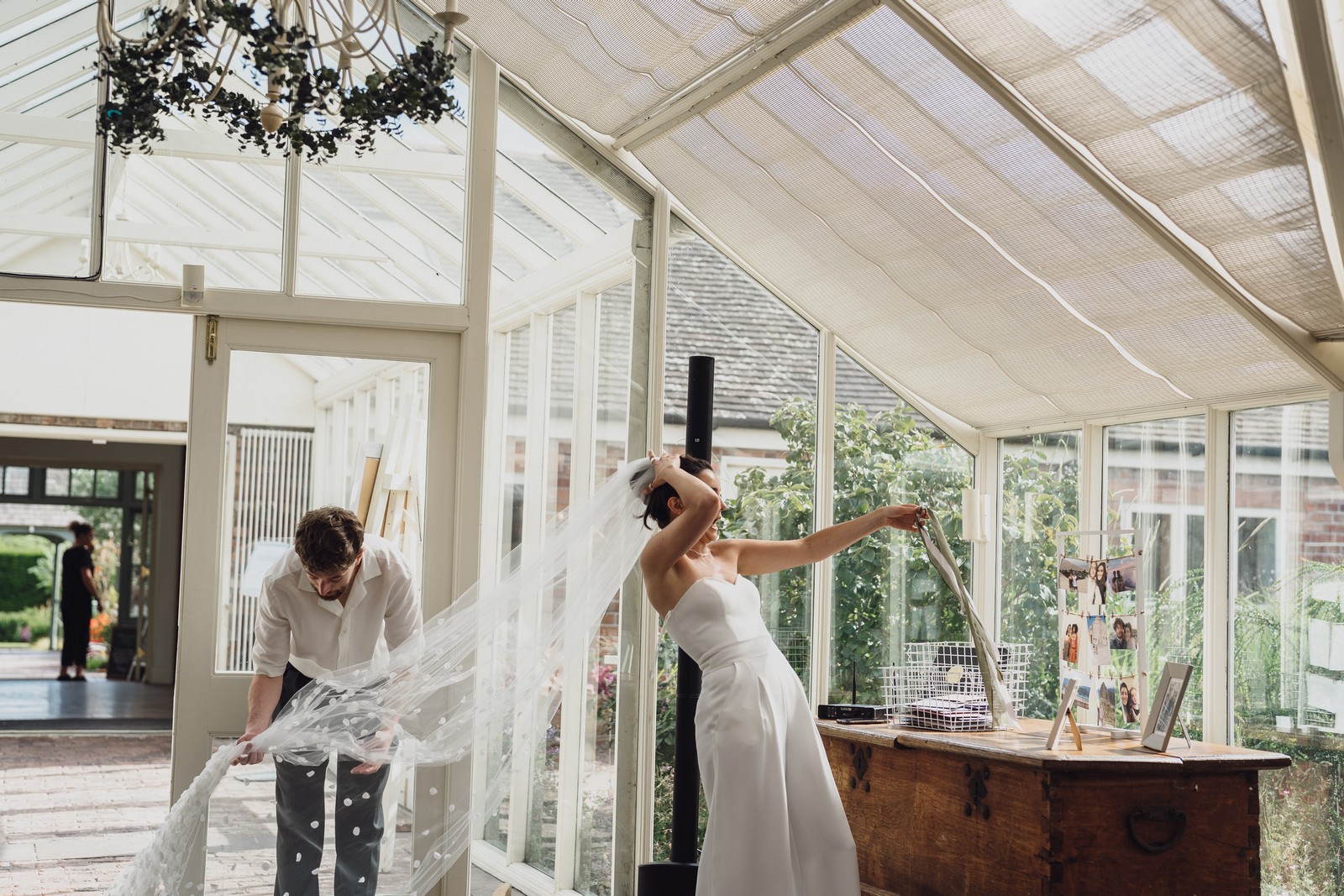 abbeywood estate cheshire wedding photographer