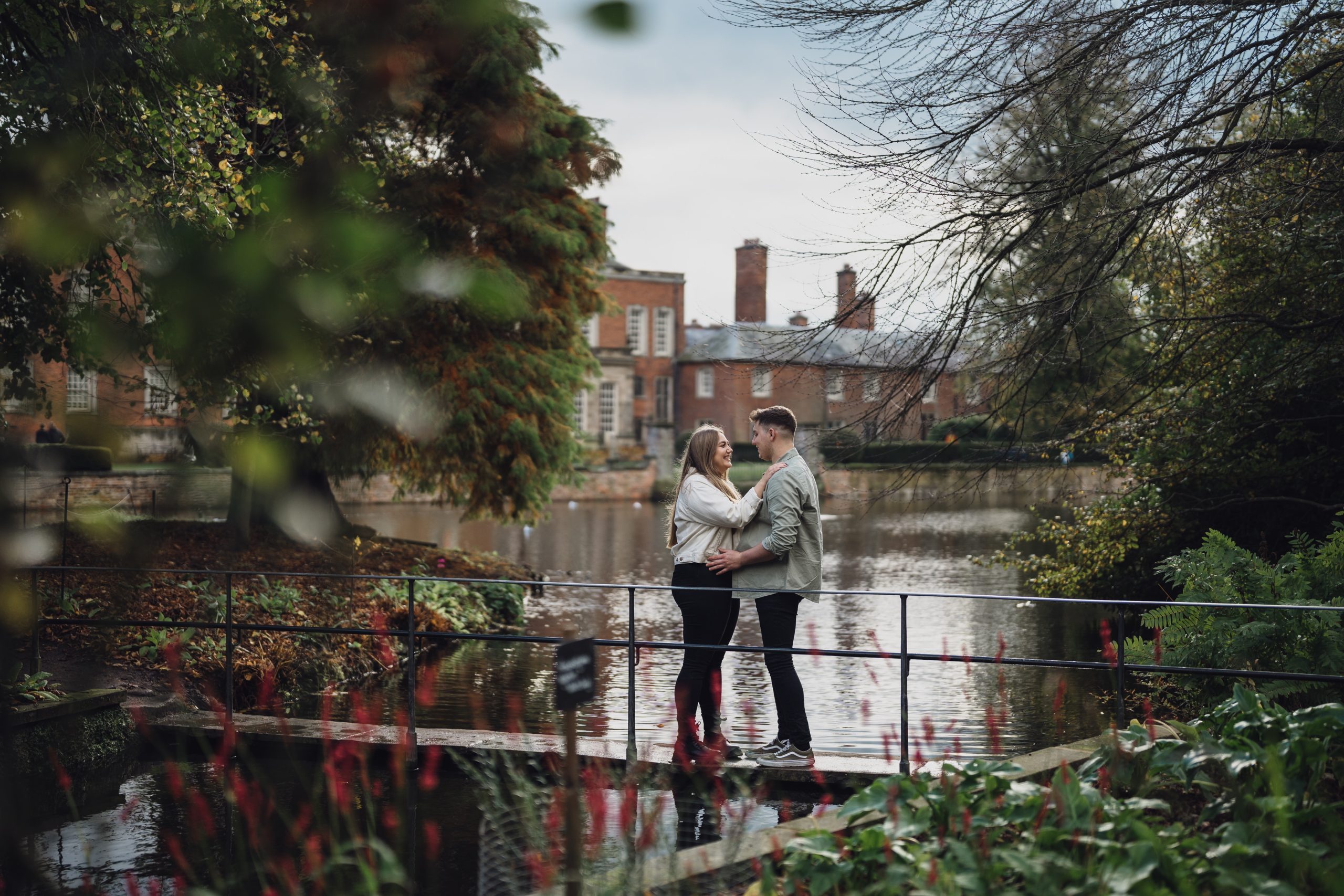 cheshire wedding photographer