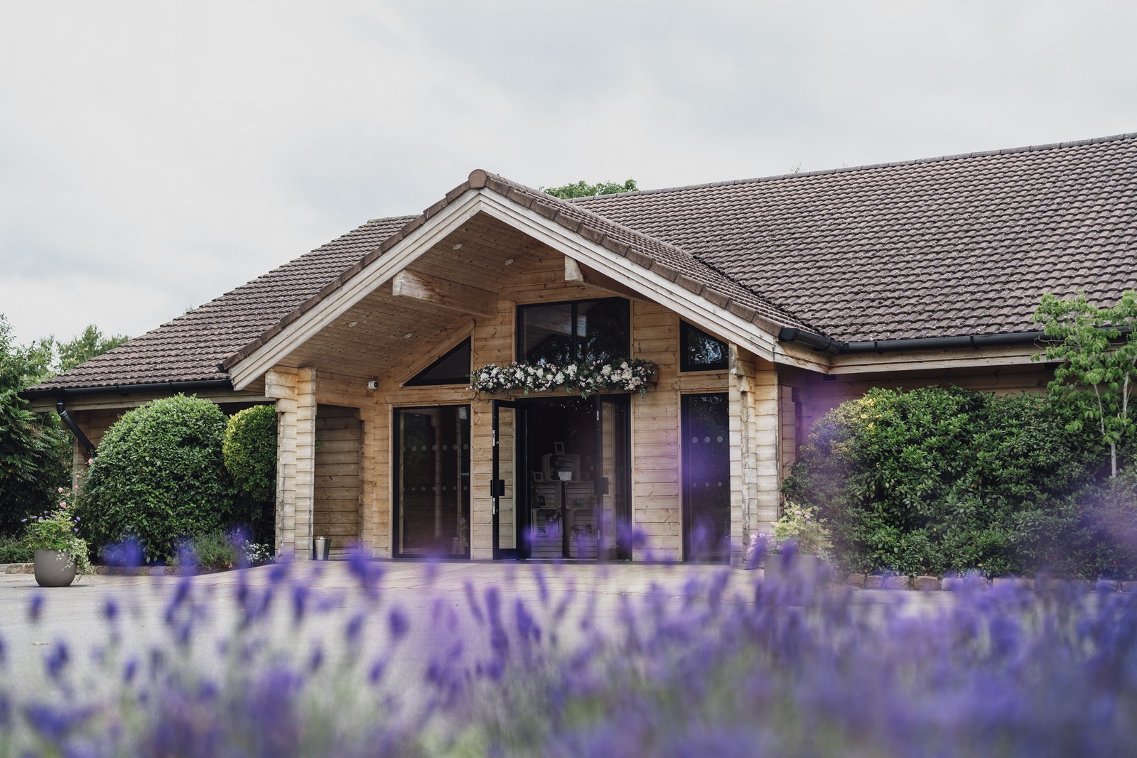 styal lodge wedding photographer in cheshire