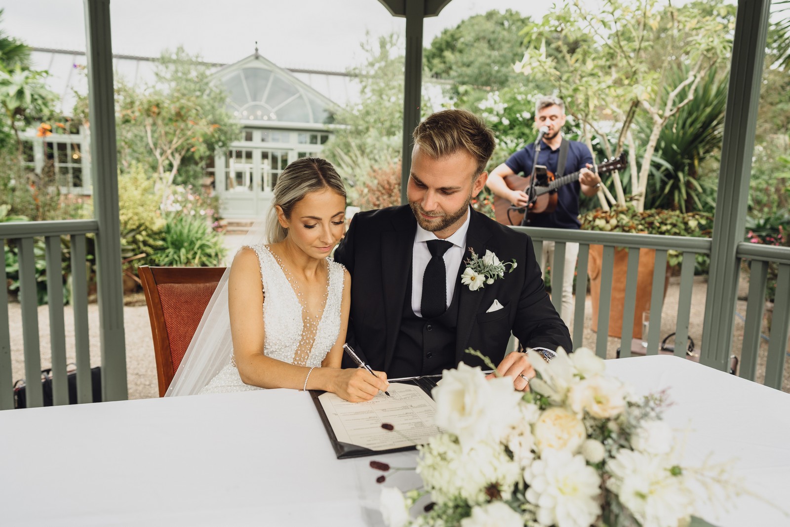 abbeywood estate cheshire wedding photographer