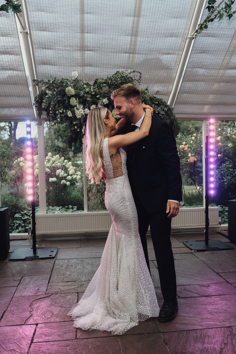 abbeywood estate cheshire wedding photographer