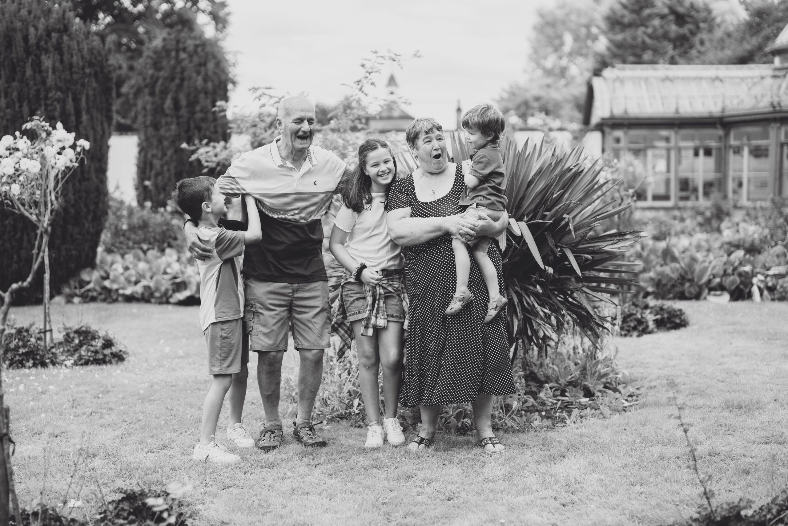 Castle Park Frodsham // The Wright Family