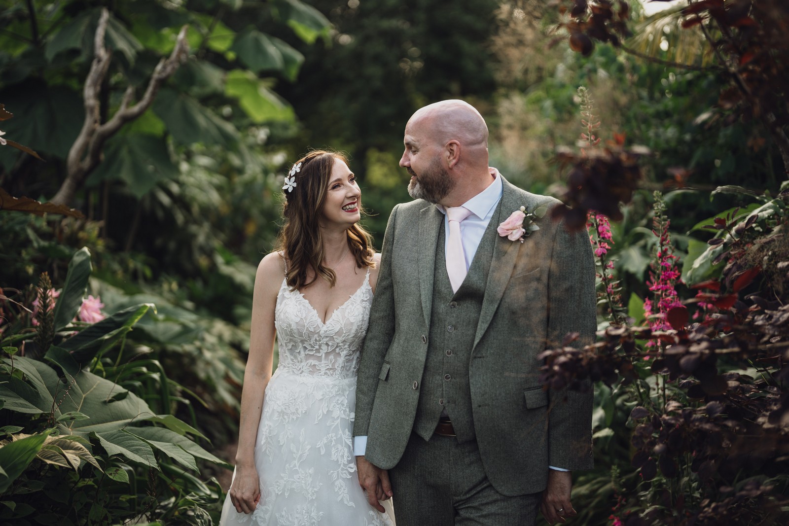 cheshire wedding photographer