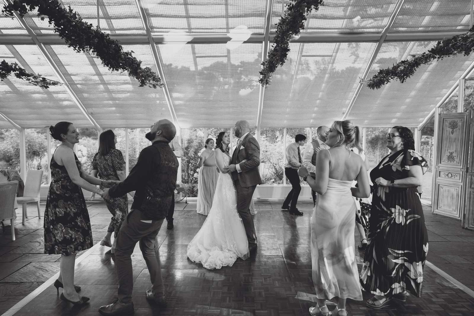 cheshire wedding photographer