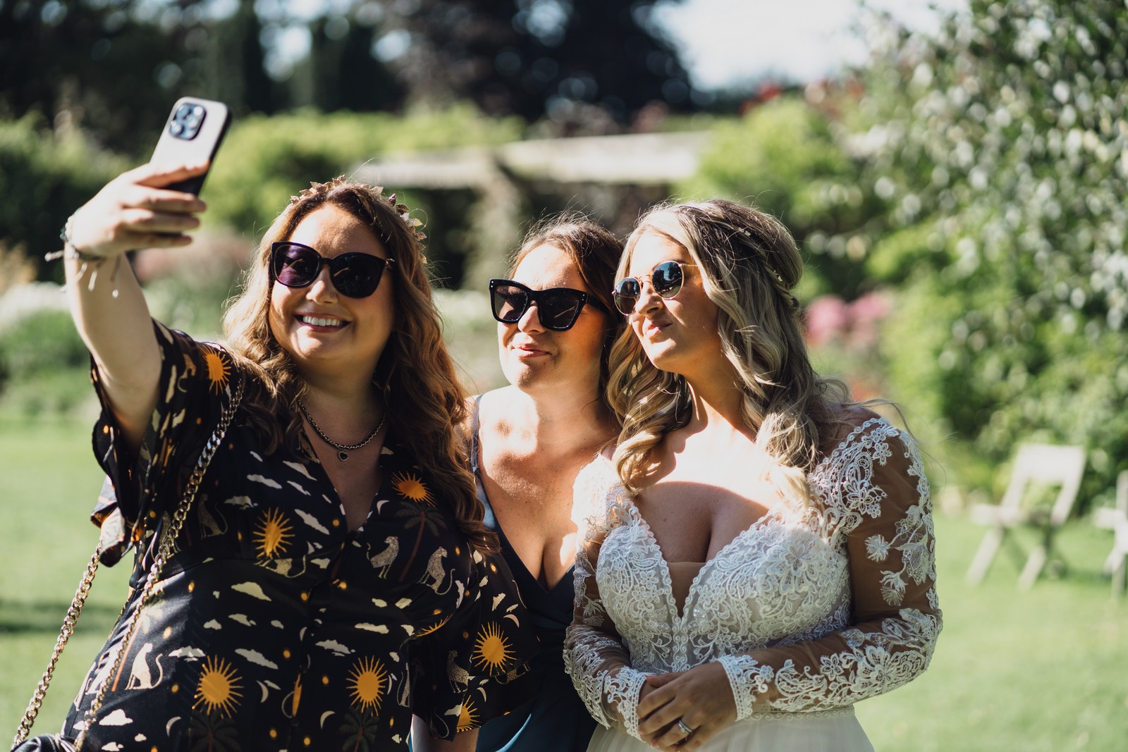 the best cheshire wedding photographer