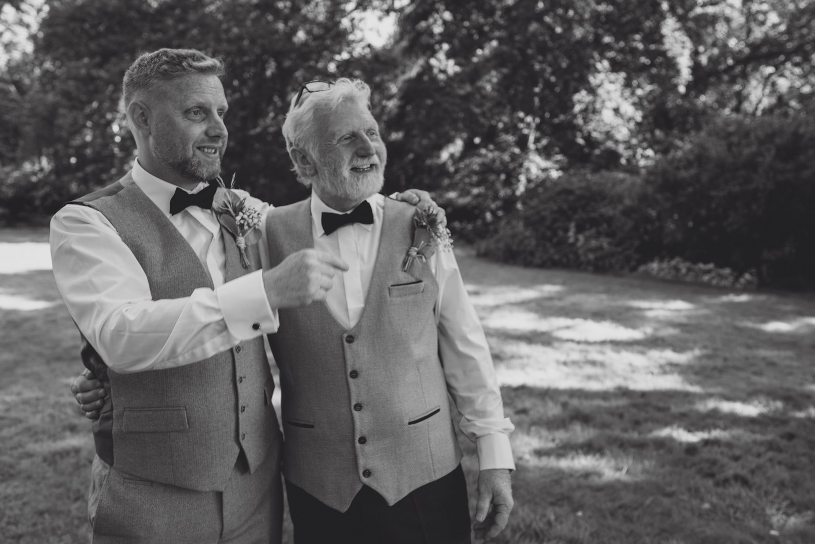 the best cheshire wedding photographer