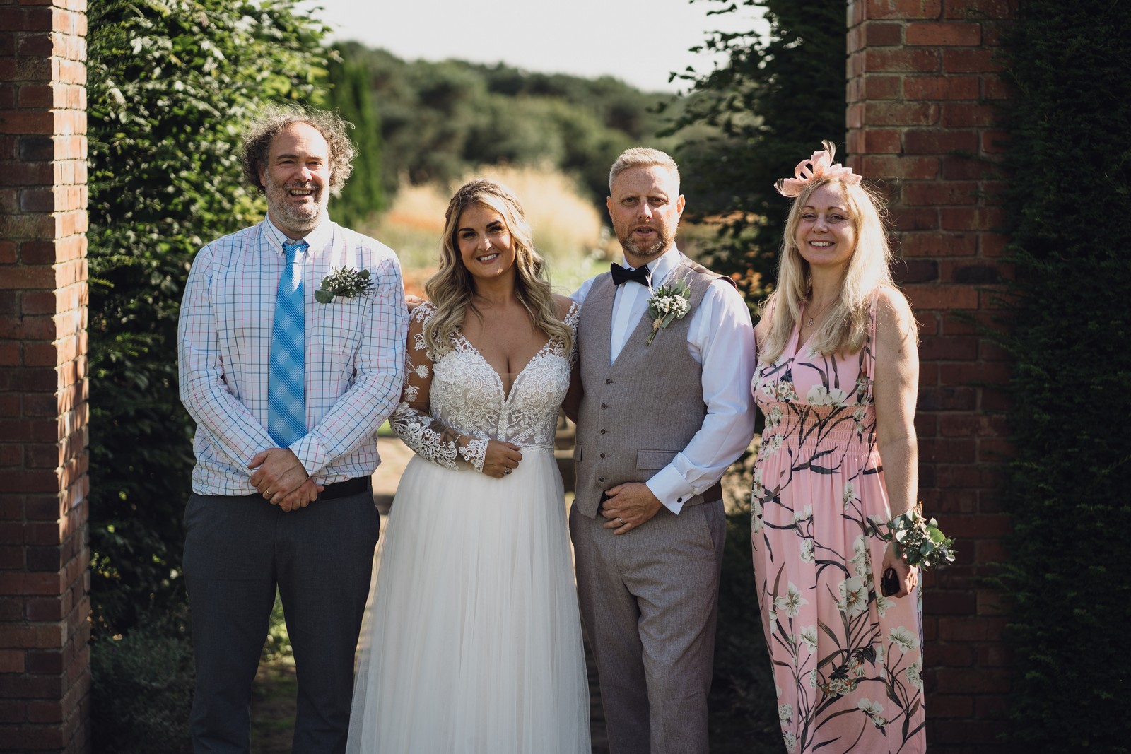 the best cheshire wedding photographer
