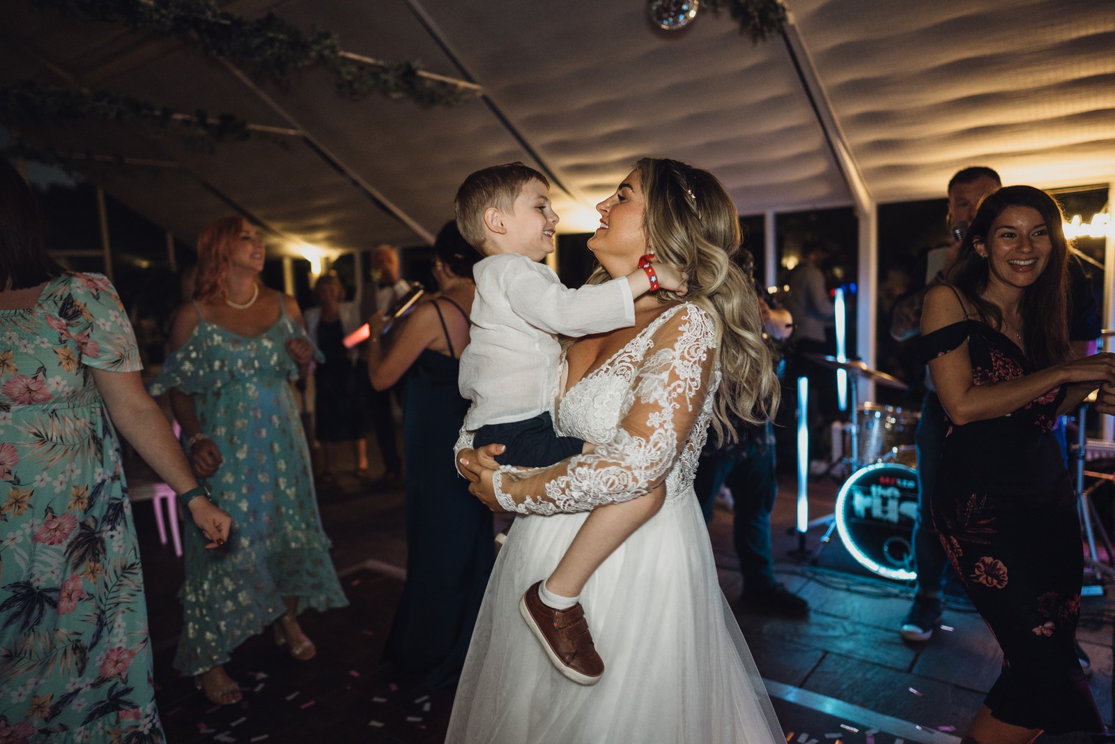 the best north west wedding photographer in cheshire