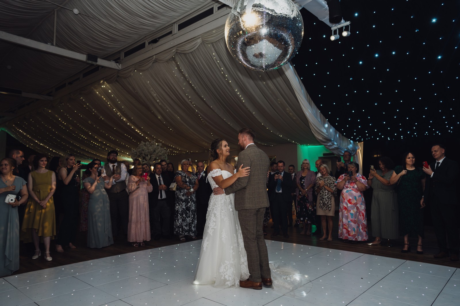 wrenbury hall photography with jess yarwood