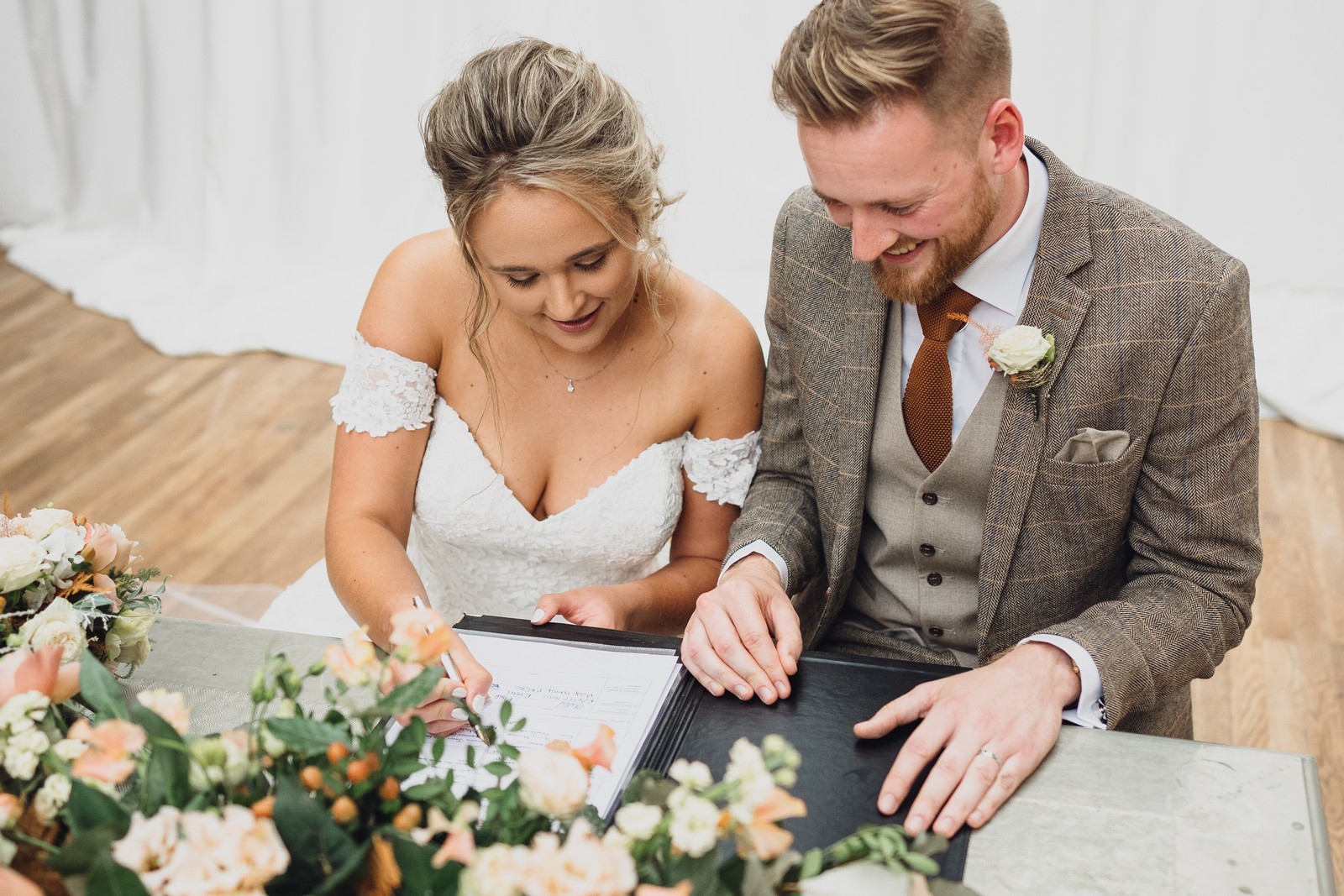 Wrenbury Hall Photographer // Georgia & Phil