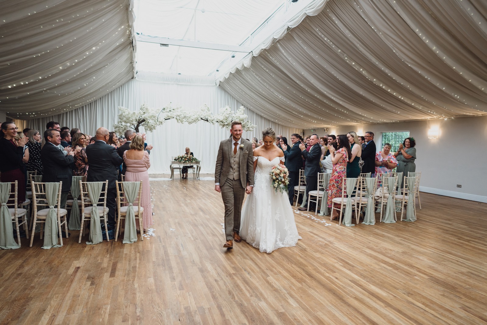 Wrenbury Hall Photographer // Georgia & Phil