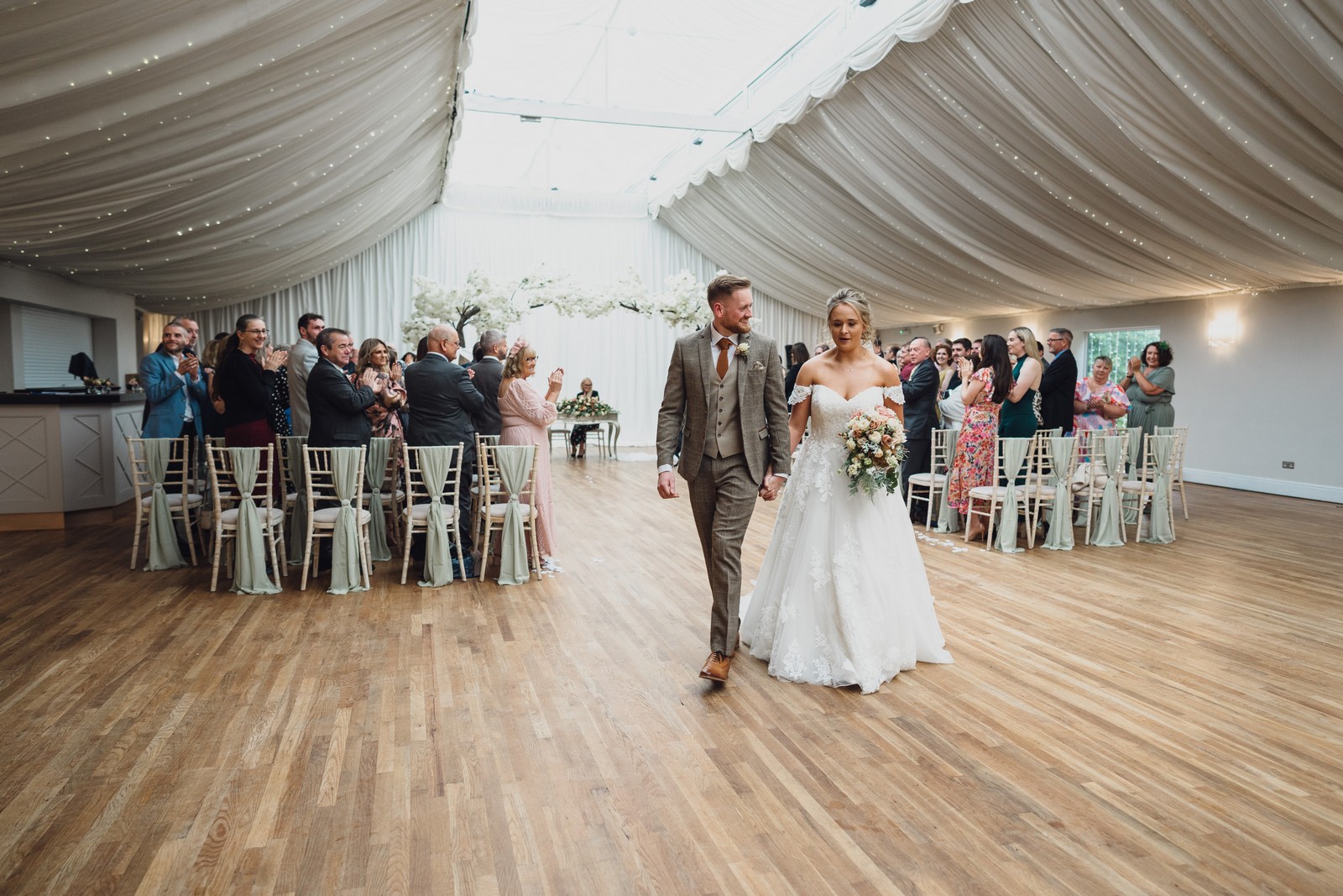 Wrenbury Hall Photographer // Georgia & Phil