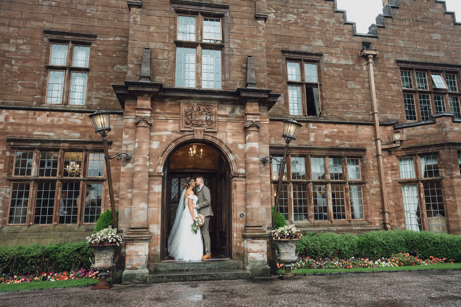 Wrenbury Hall Photographer // Georgia & Phil