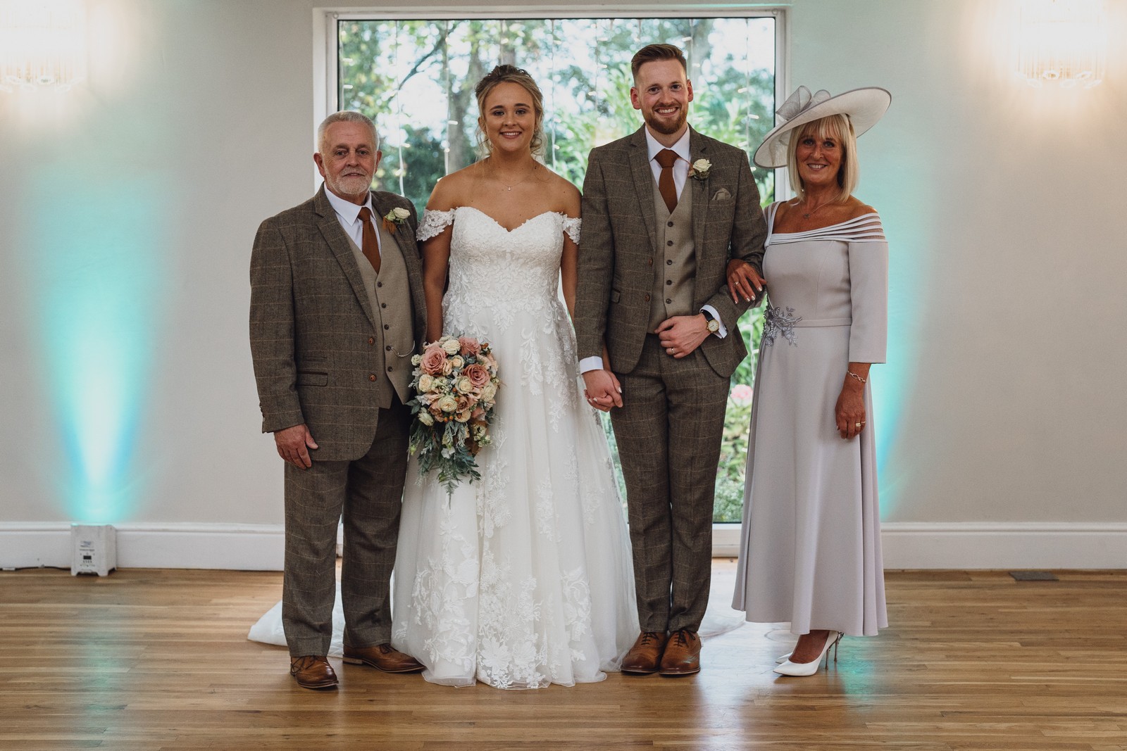 Wrenbury Hall Photographer // Georgia & Phil