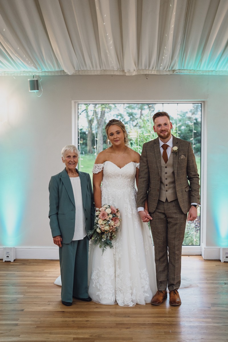 Wrenbury Hall Photographer // Georgia & Phil