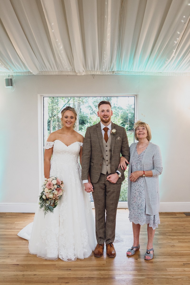 Wrenbury Hall Photographer // Georgia & Phil