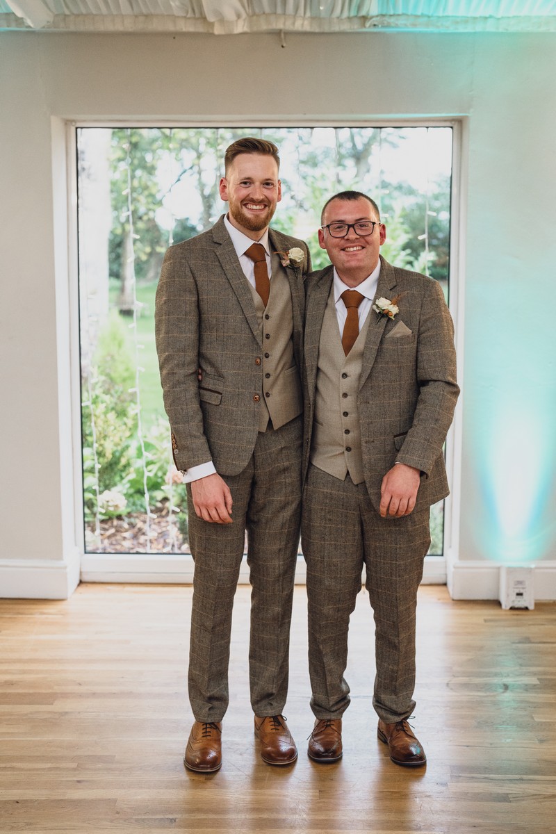 Wrenbury Hall Photographer // Georgia & Phil