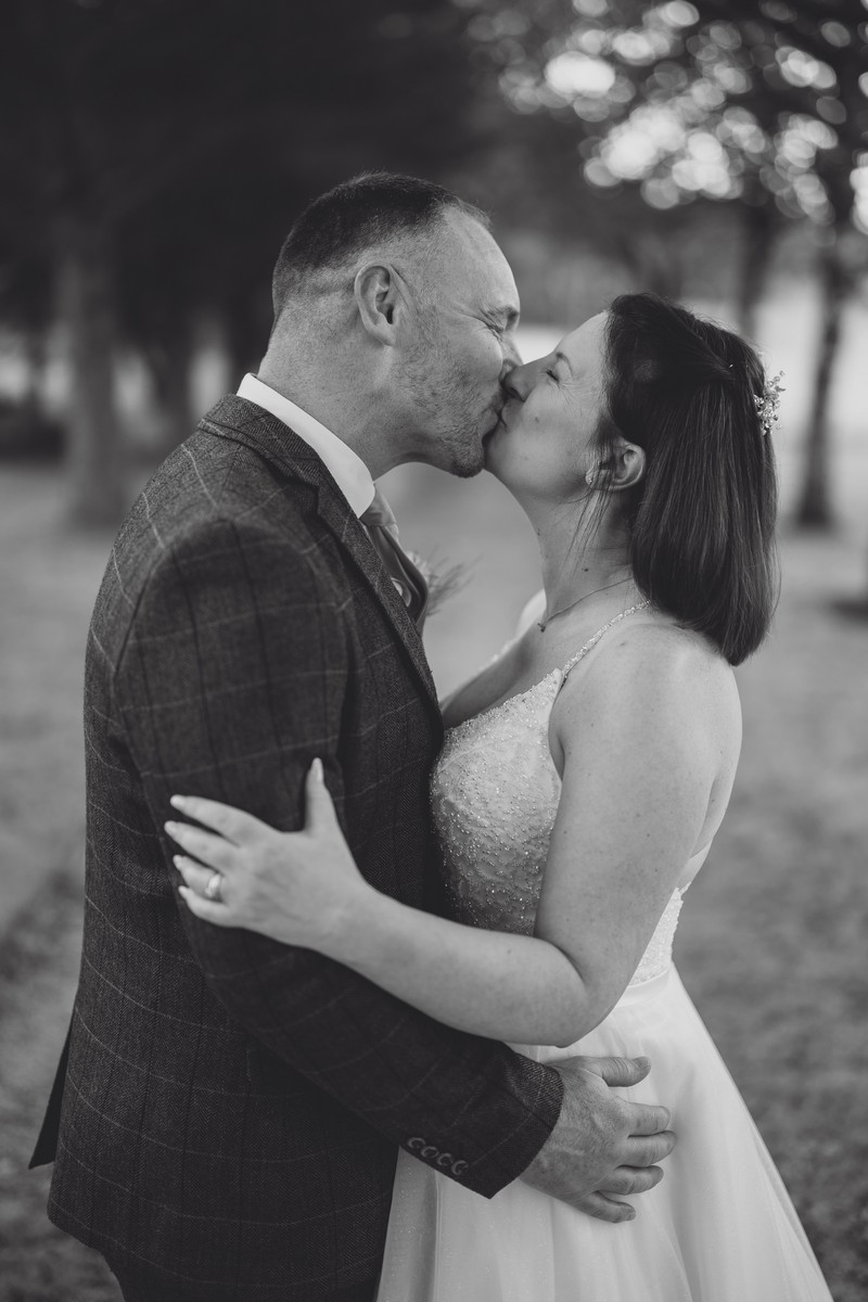 cheshire wedding photographer