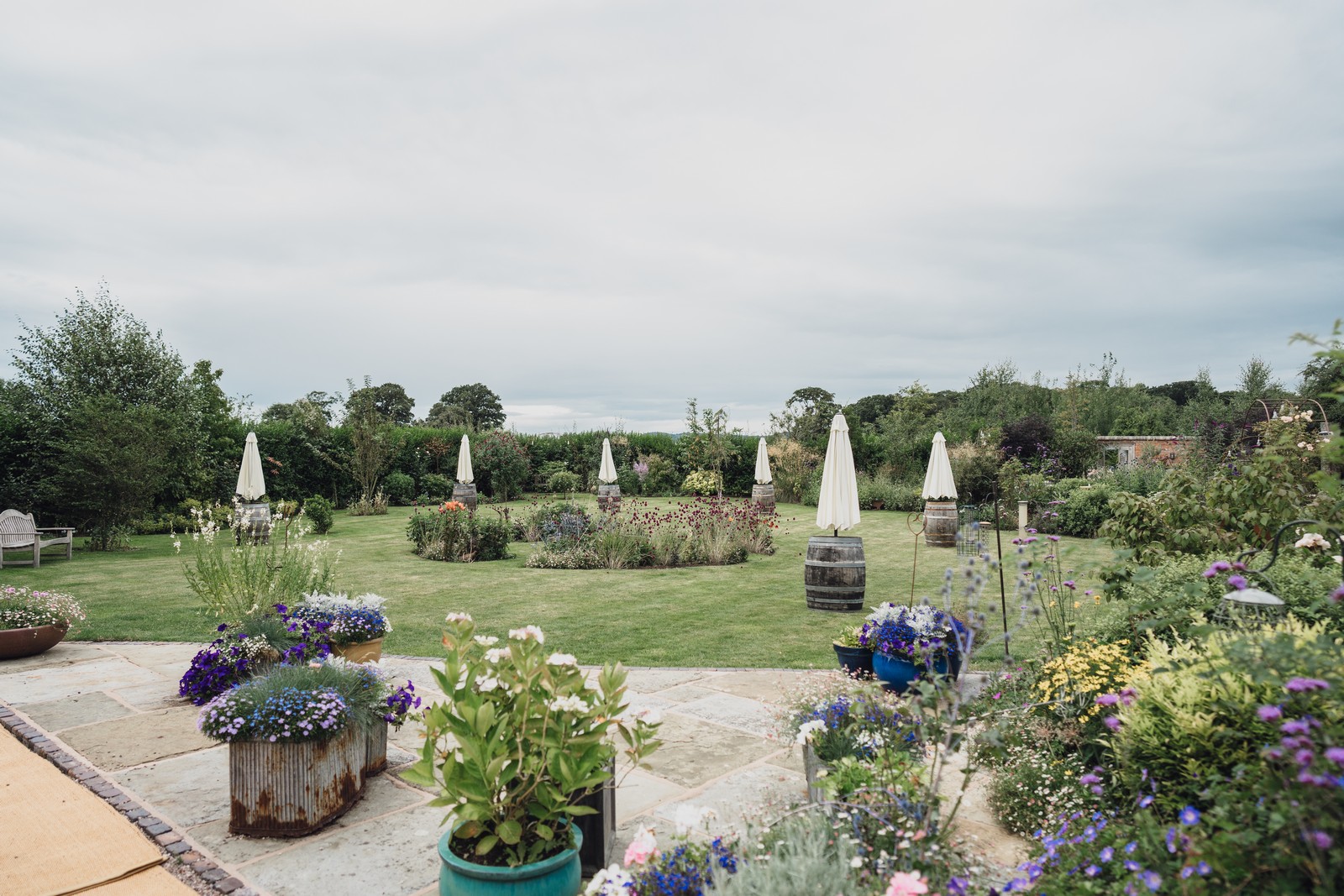 cheshire wedding photographer