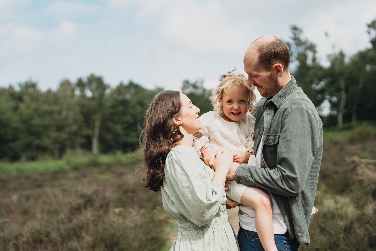 A Relaxed, Happy, Fun Afternoon with the Raine Family 