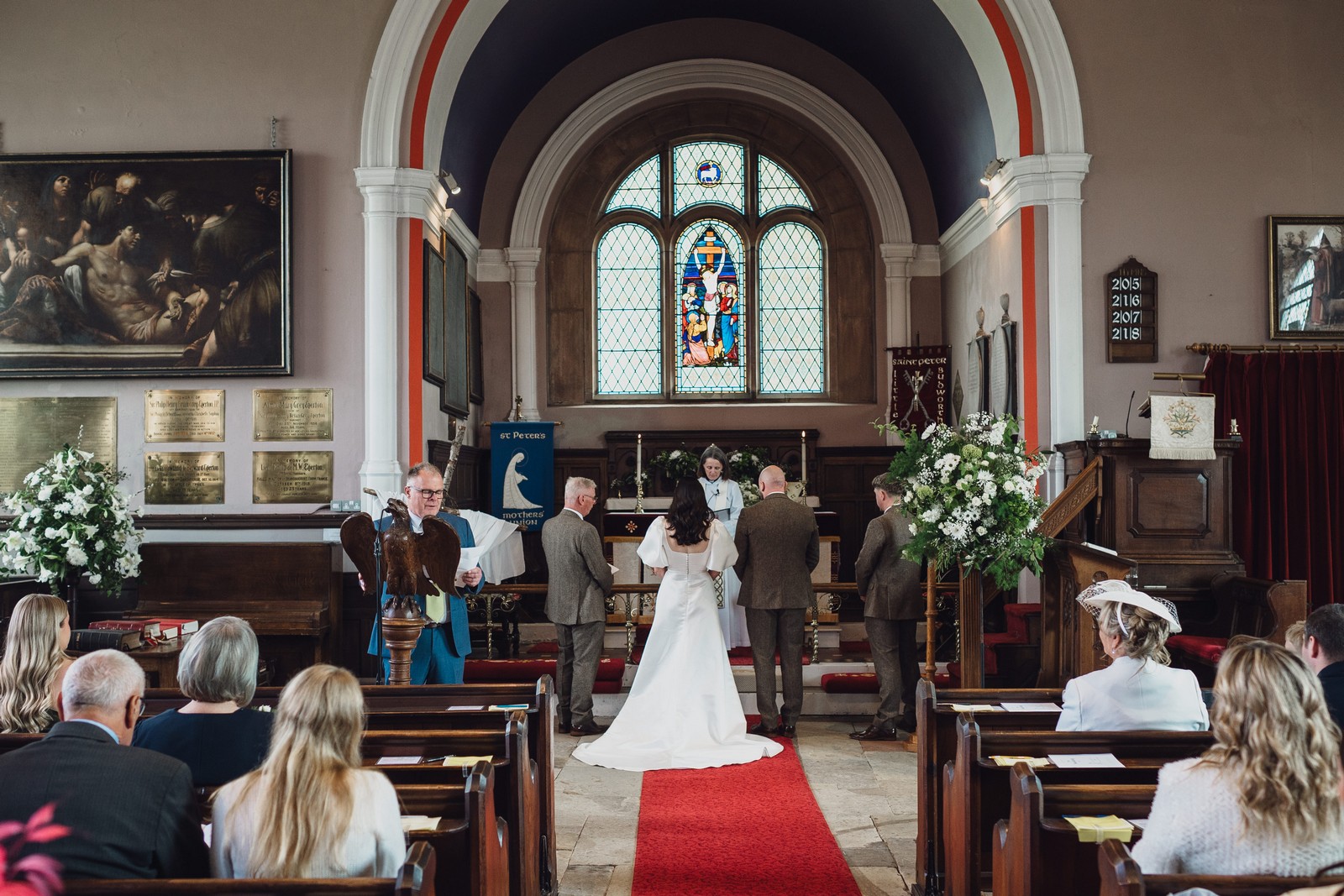 A Springtime Celebration at Abbeywood Gardens // Holly & Nate
