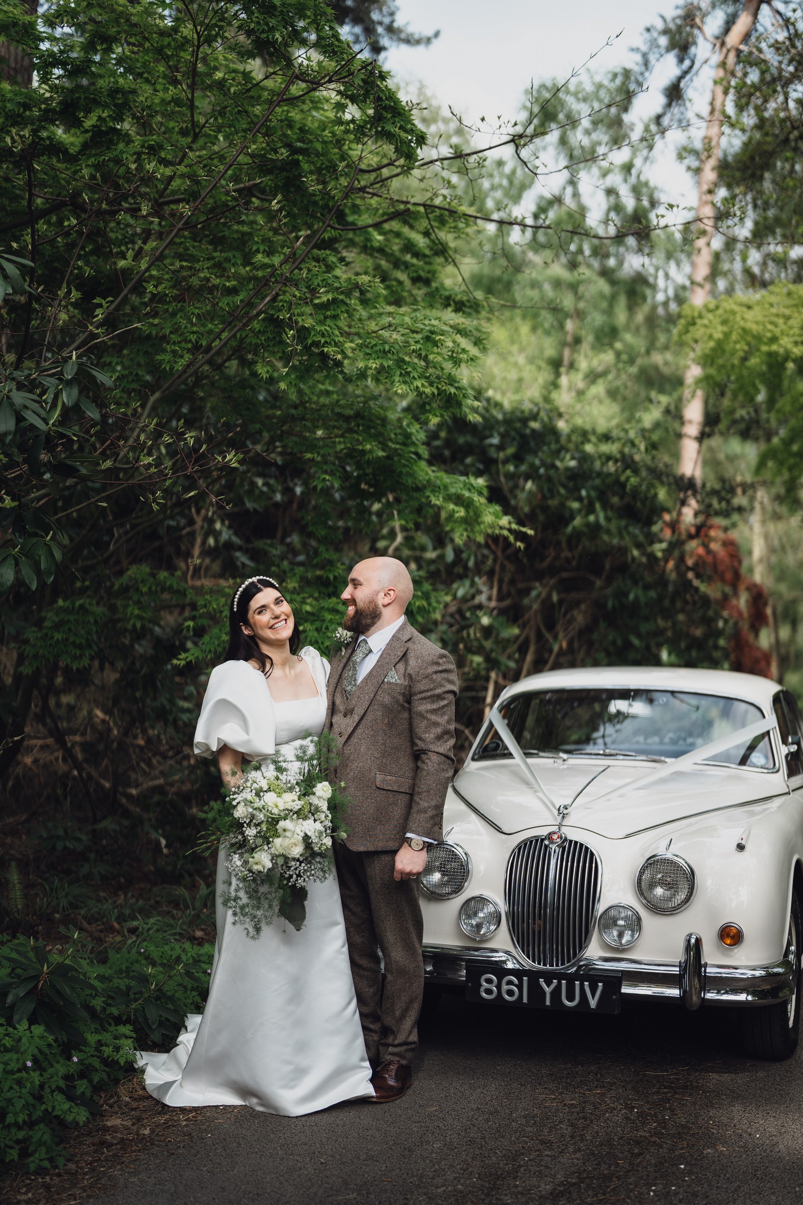 A Springtime Celebration at Abbeywood Gardens // Holly & Nate