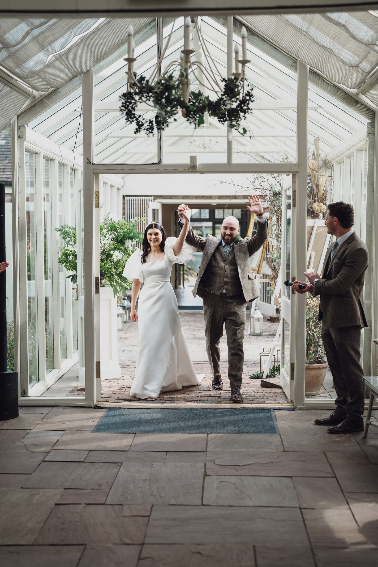 A Springtime Celebration at Abbeywood Gardens // Holly & Nate