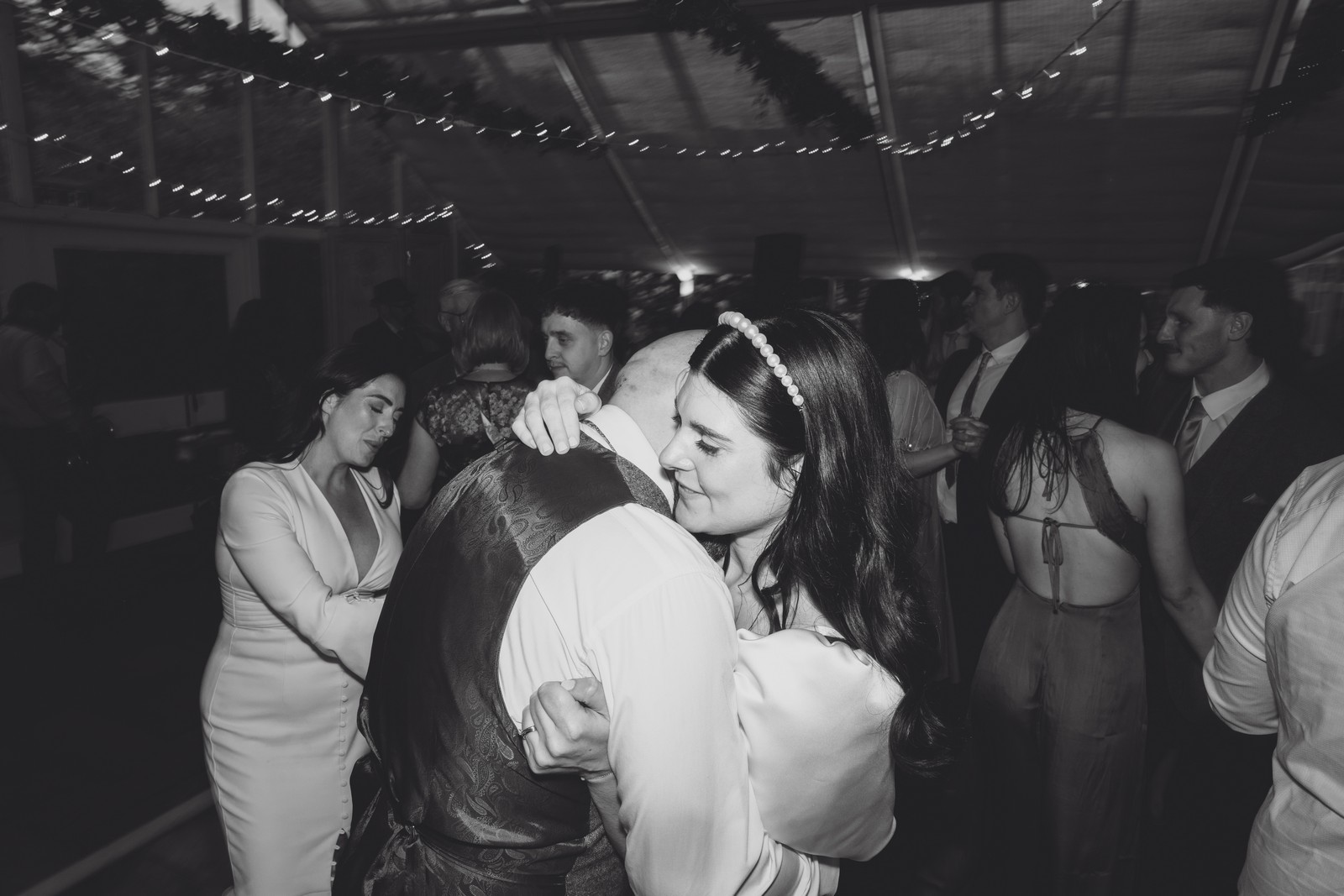A Springtime Celebration at Abbeywood Gardens // Holly & Nate