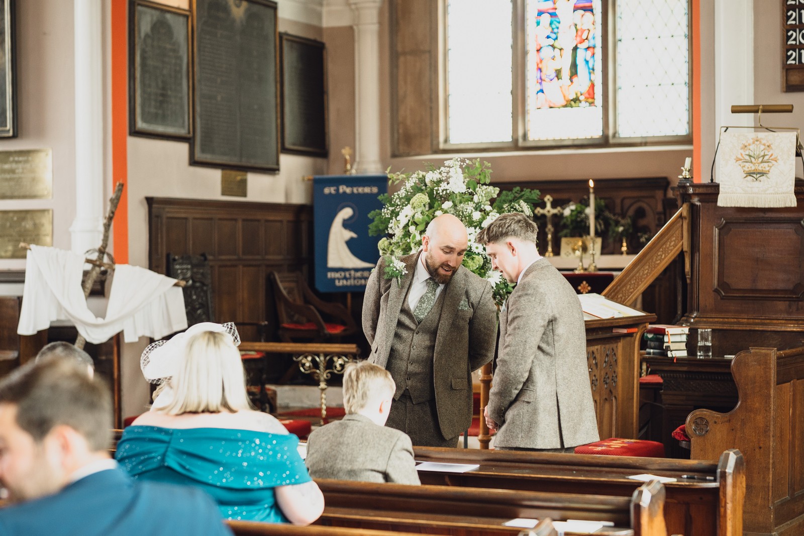 A Springtime Celebration at Abbeywood Gardens // Holly & Nate