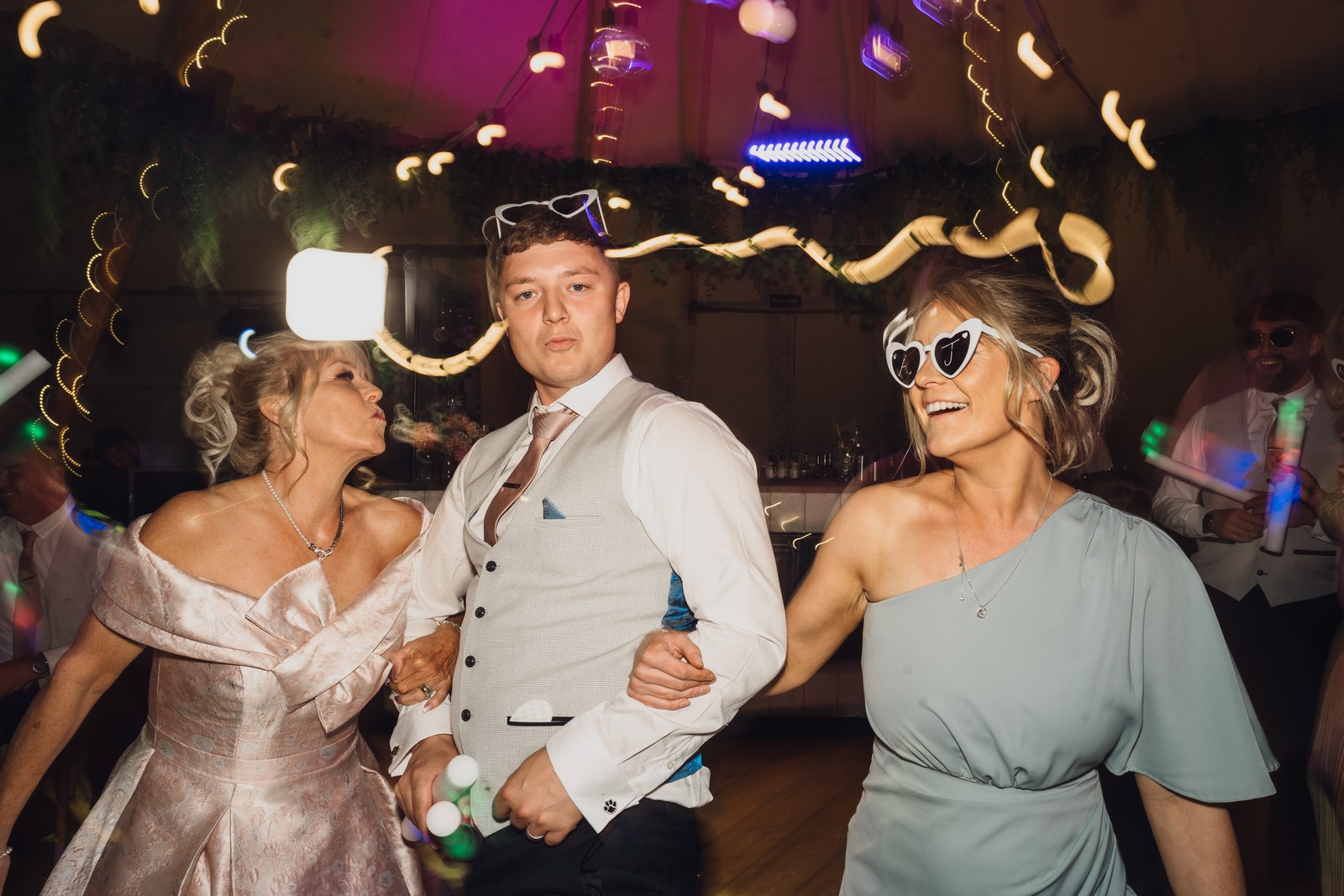 Ali & Jordan’s Whimsical Spring Wedding
